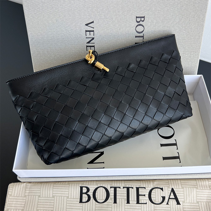 bottega veneta andiamo intrecciato woven clutch bag #876344
